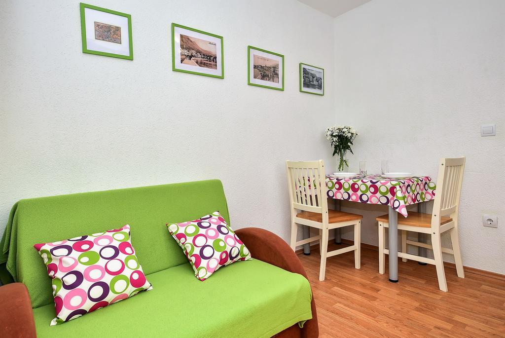 Apartment Borna Makarska Extérieur photo